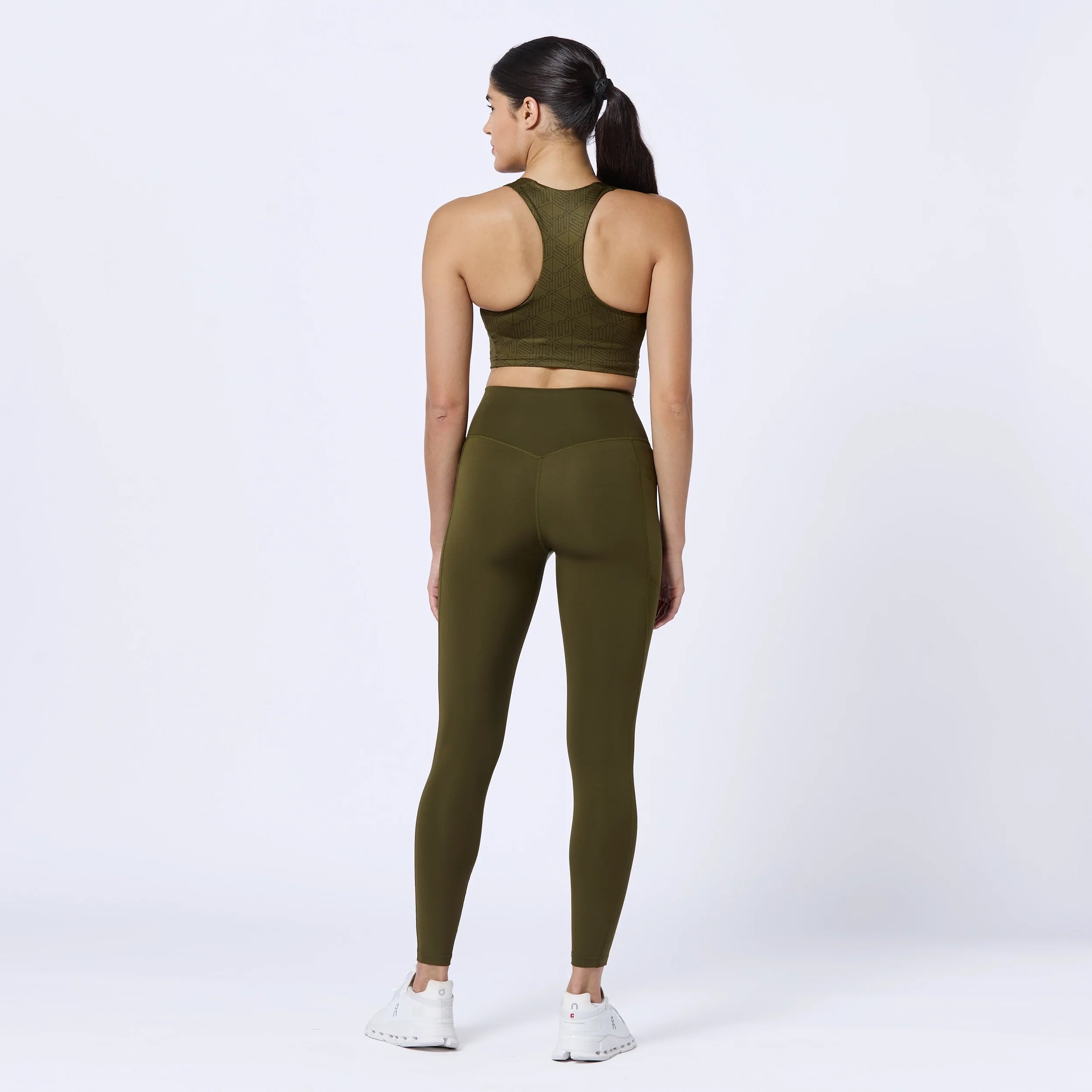 Womens Essential Act Sleek 27" Leggings