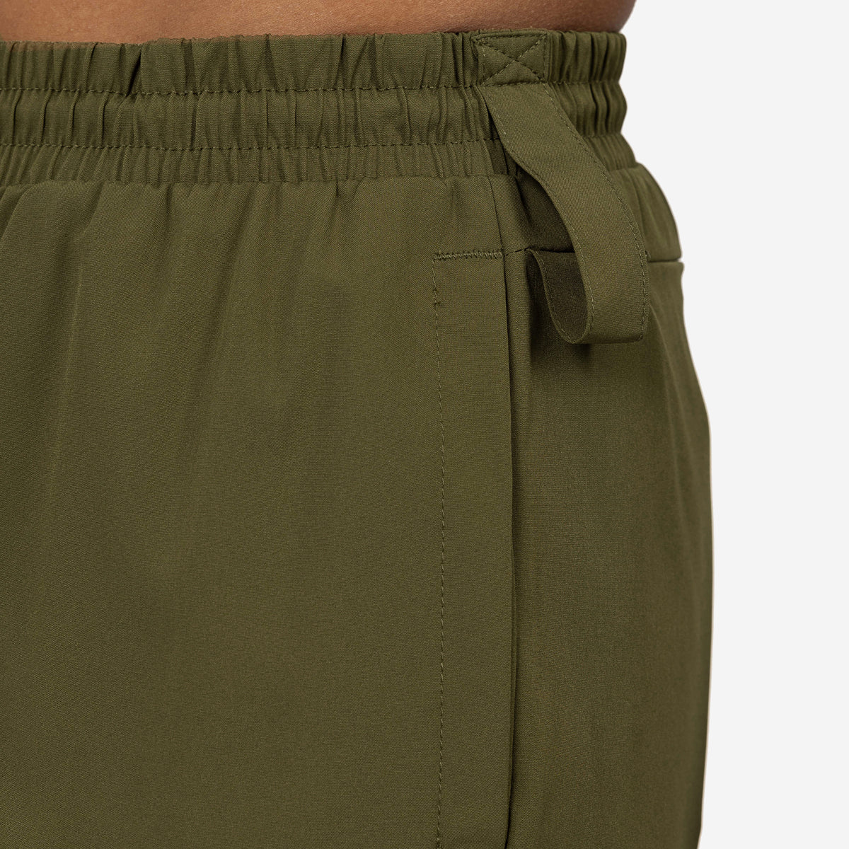 Mens Essential Pro 7 Inch Shorts