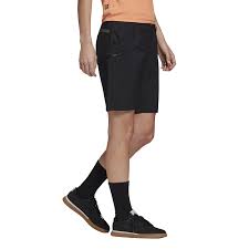 شورت تريل كروس للنساء