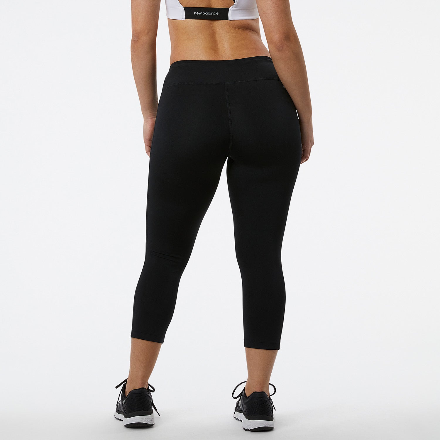 Womens Running Accelerate Mid Rise Capri