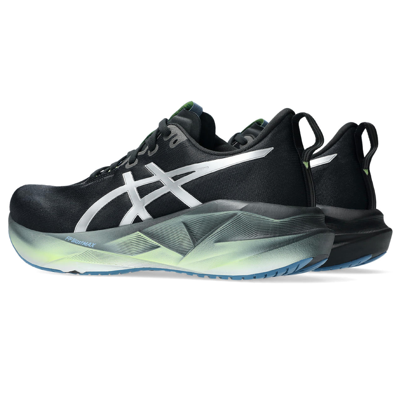 Mens Novablast 5 Luxe Shoe