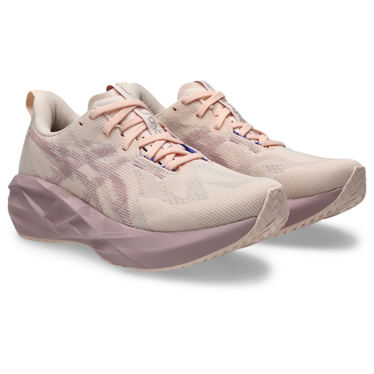حذاء الجري Novablast 5 للنساء