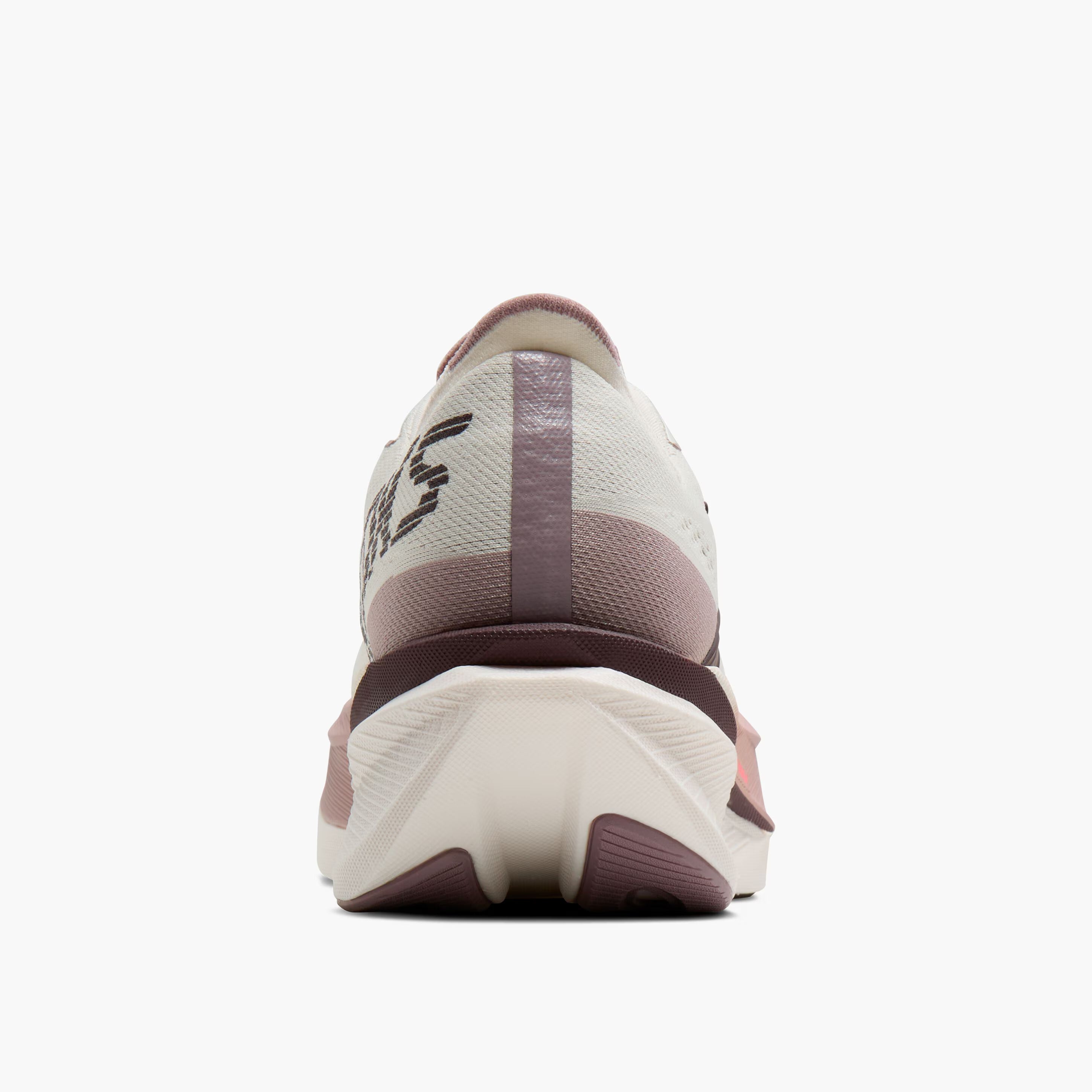 Womens Hyperion Max 4 Running Shoe
