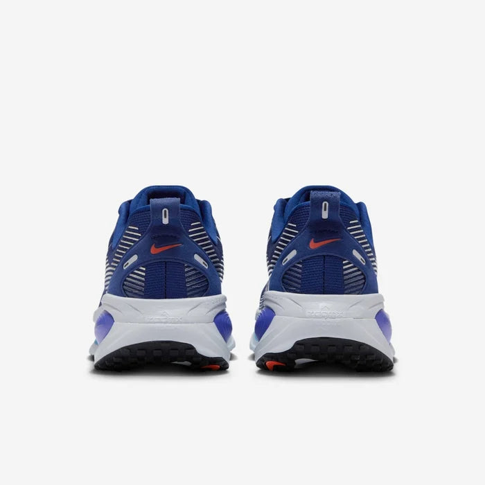 Mens Vomero 18 Running Shoe