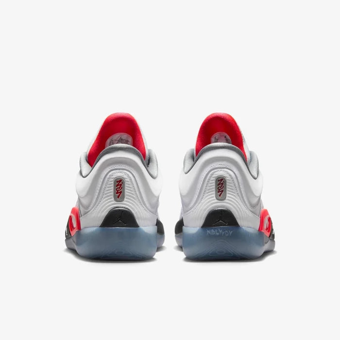 Mens Zion 4 Basketball Shoe