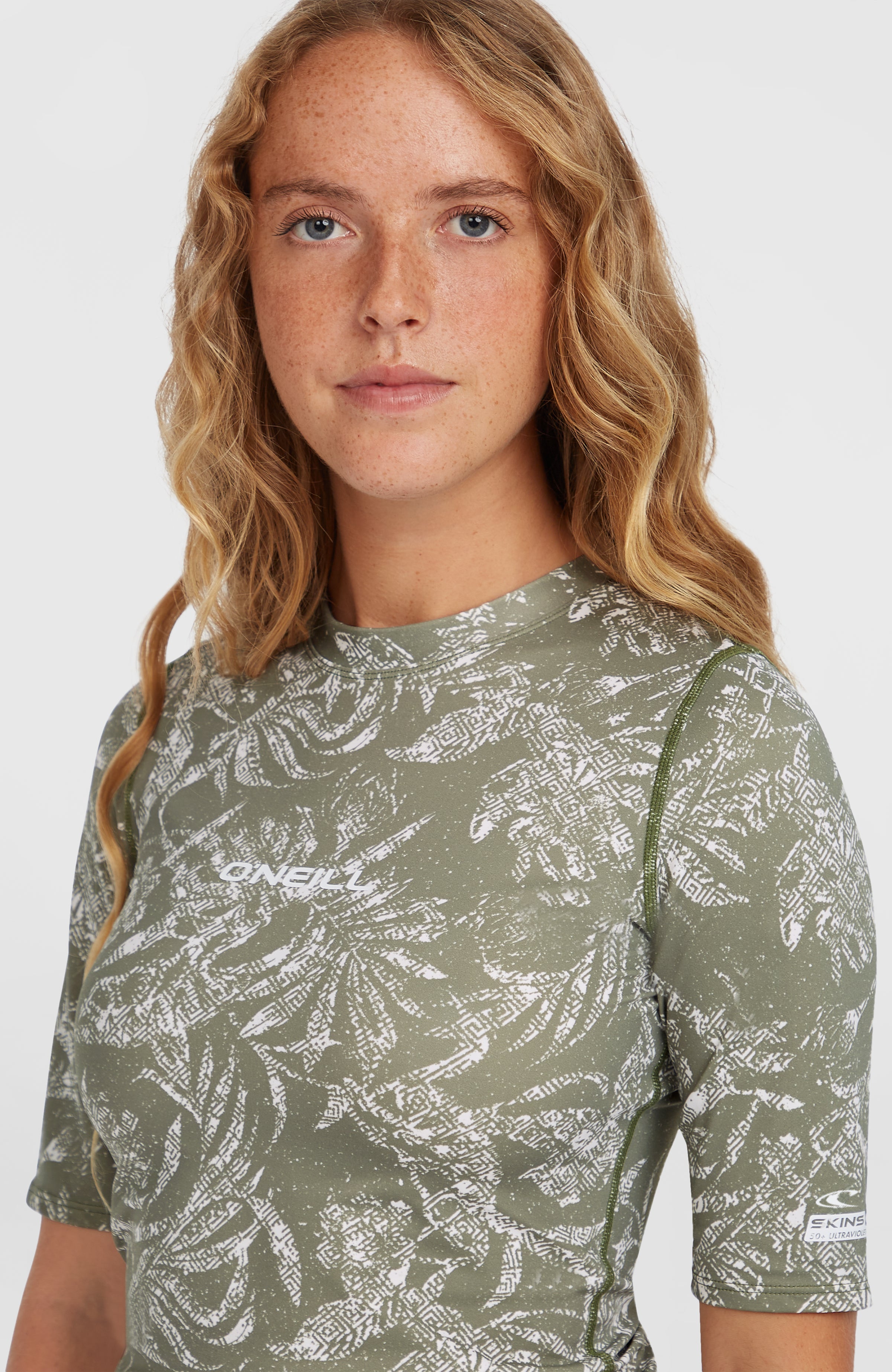 Womens Essential Skin Short Sleeve