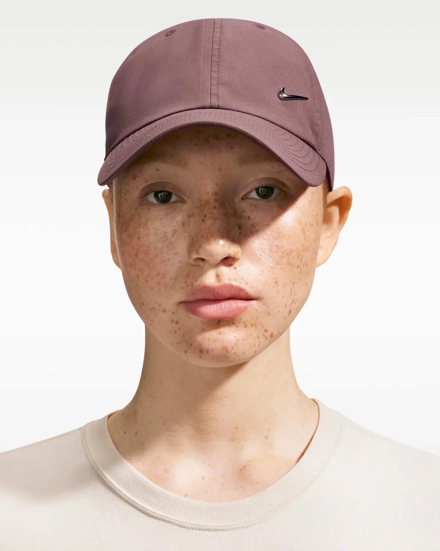 Unisex Dri-Fit Club Metal Swoosh Adjustable Cap