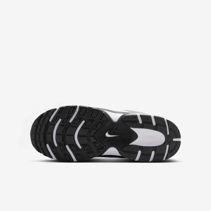 Junior V5 RNR Shoe