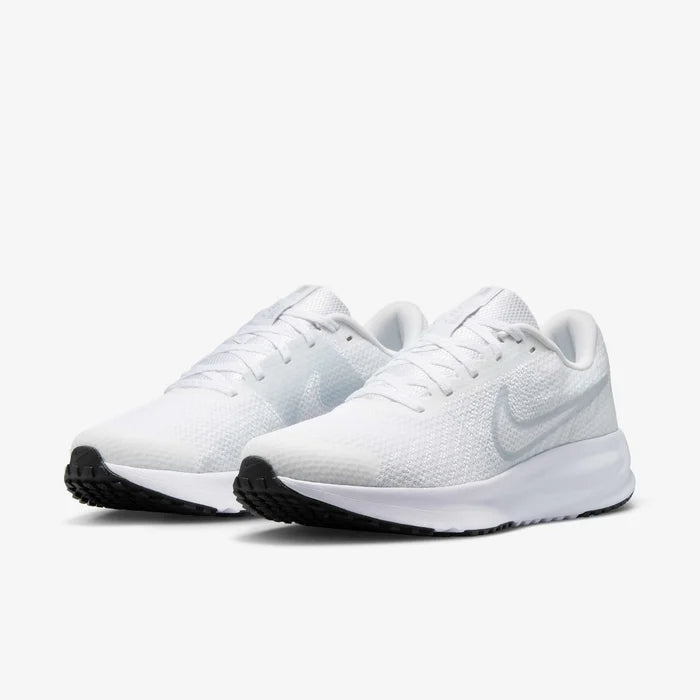 Womens Run Defy Running Shoe