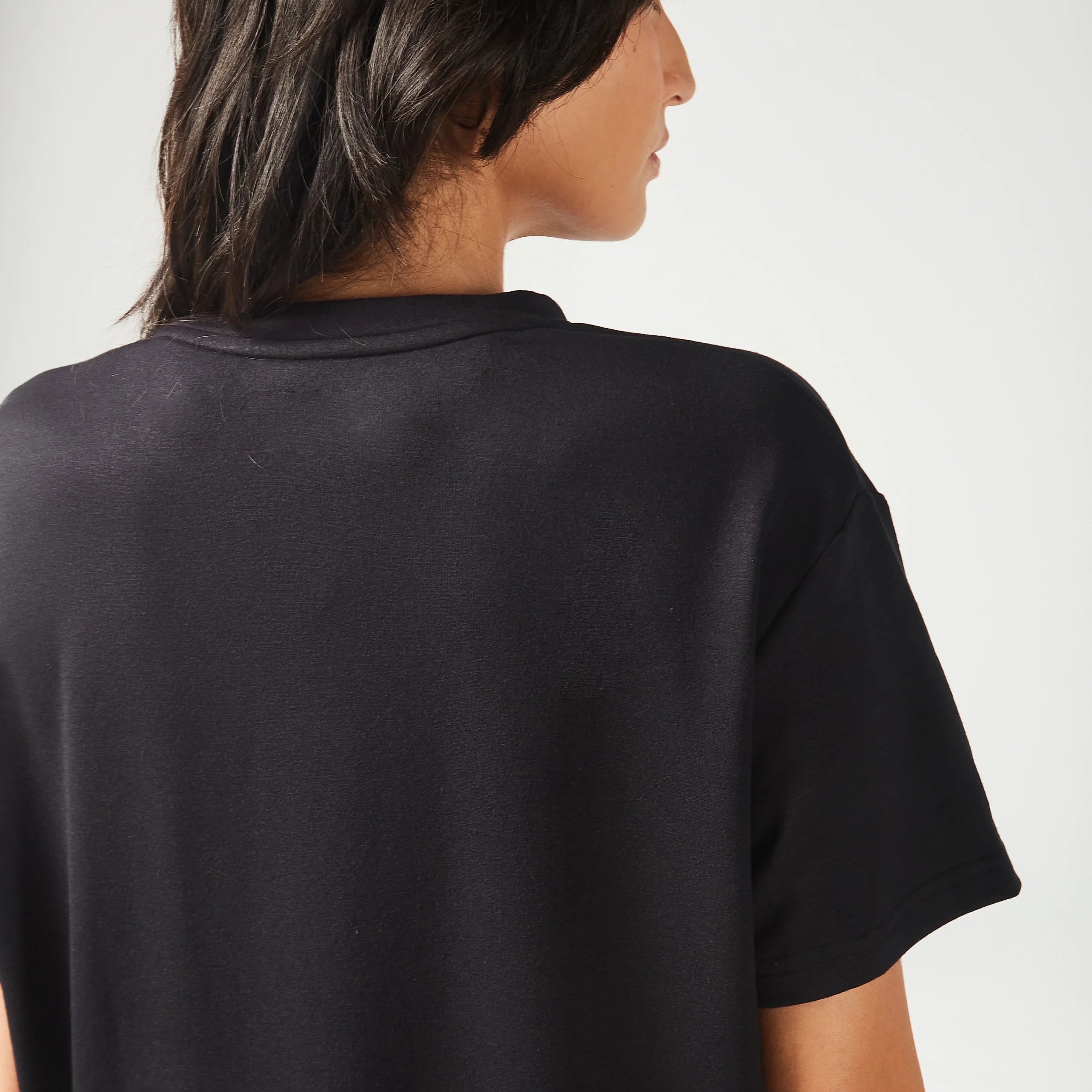 Womens Essential Longline Oversized Tee-Black