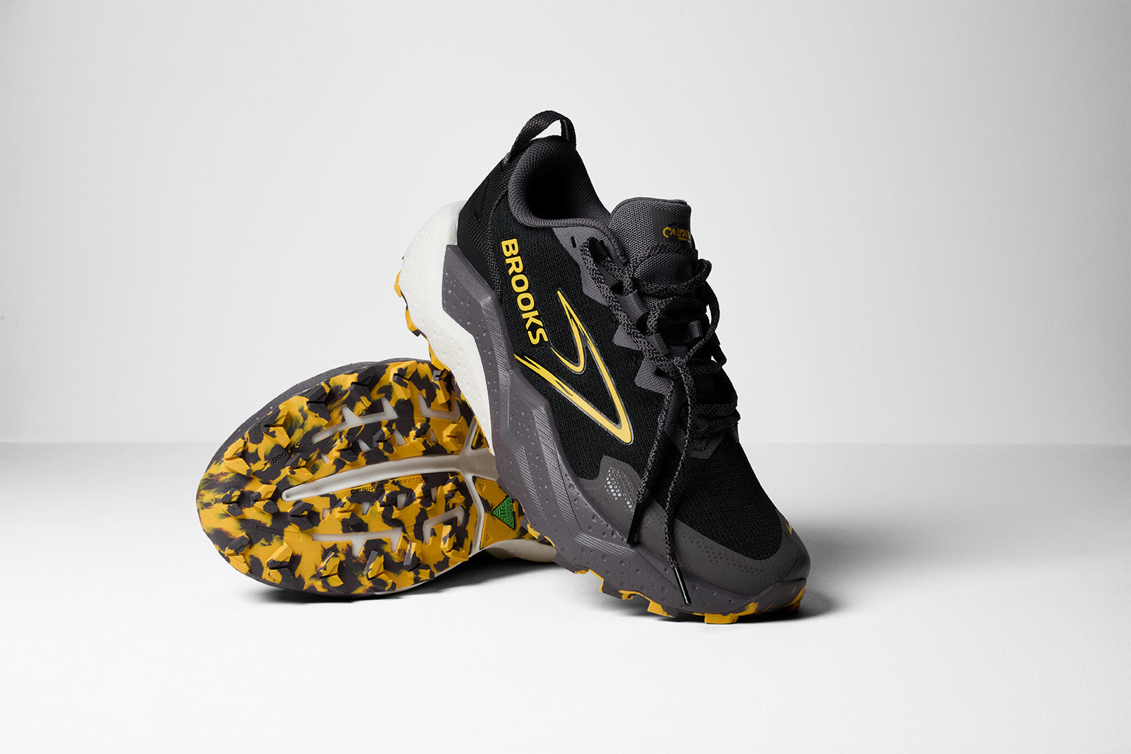 Mens Caldera 8 Trail Running Shoe