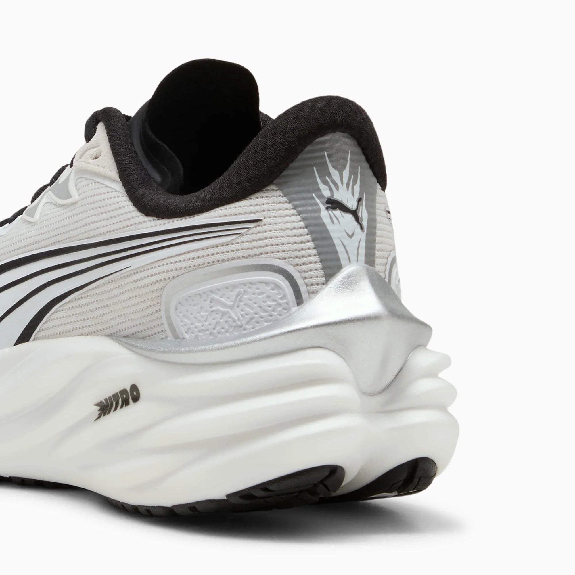 Womens Velocity Nitro 4 Running Shoe