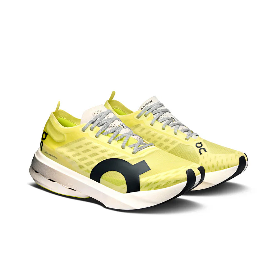 Womens Cloudboom Strike Running Shoe