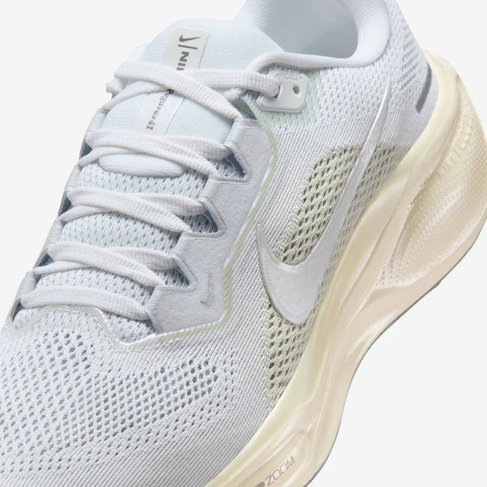 Womens Pegasus 41 Running Shoe