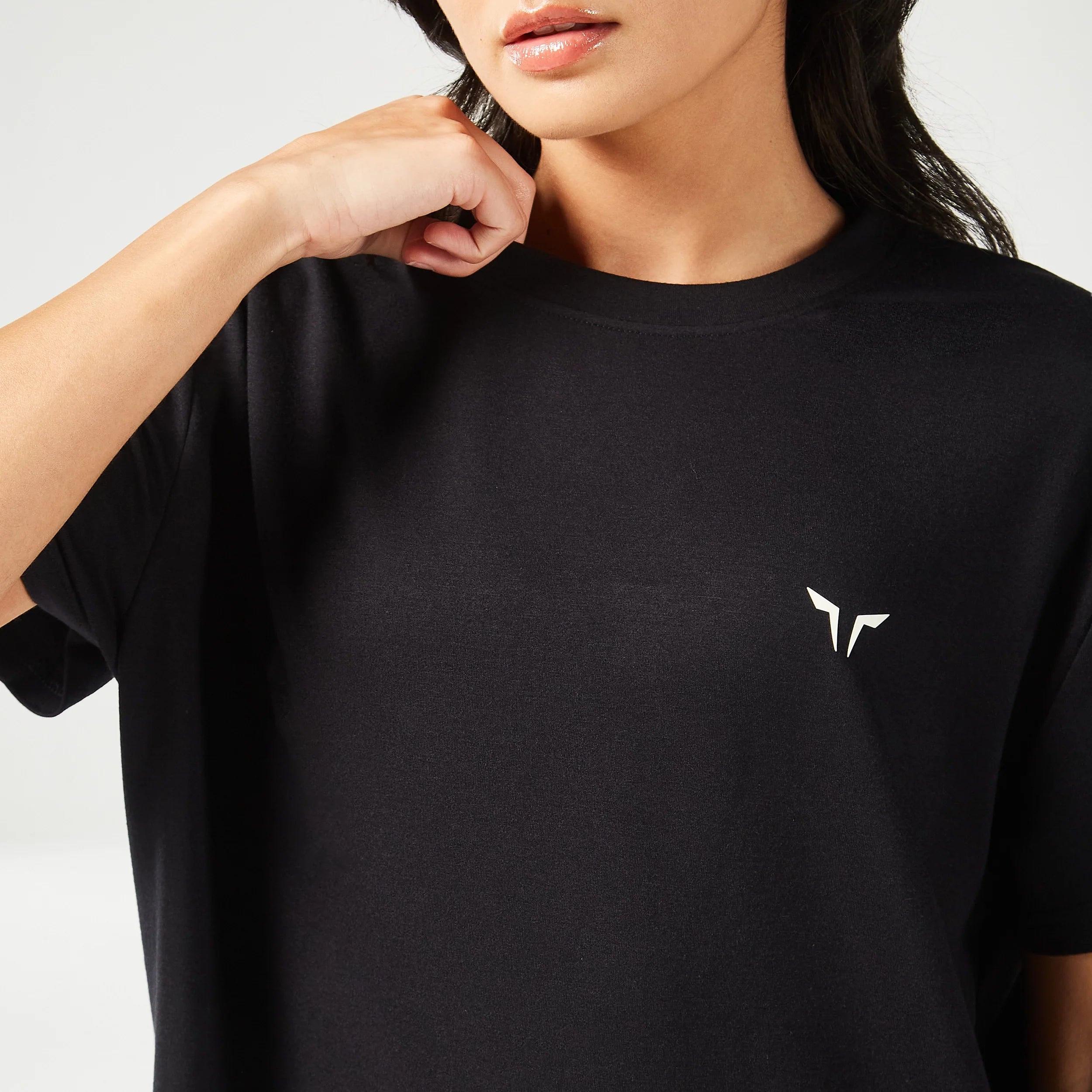 Womens Essential Longline Oversized Tee-Black