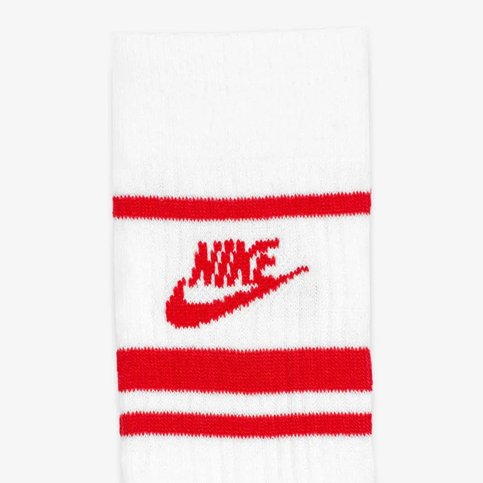 3 Pack Sportswear Everyday Essential Crew Socks