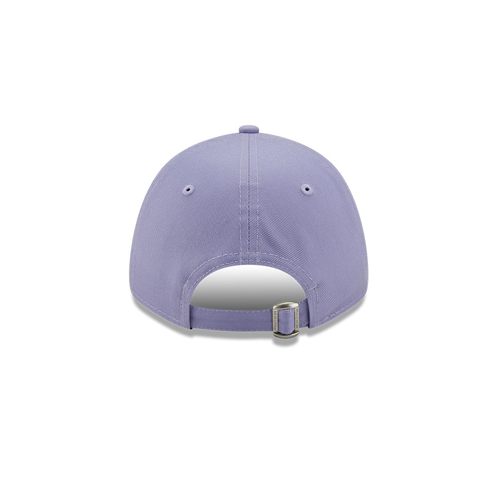 Womens New York Yankees 9Forty Adjustable Cap