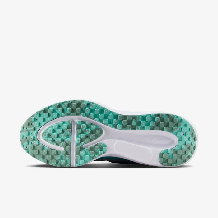 Womens Revolution 8 Running Shoe