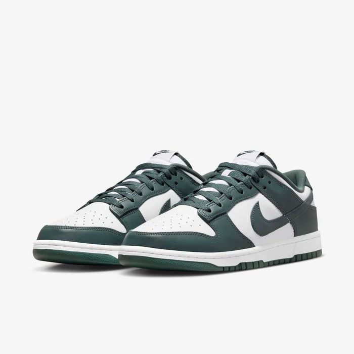 Mens Dunk Low Shoe