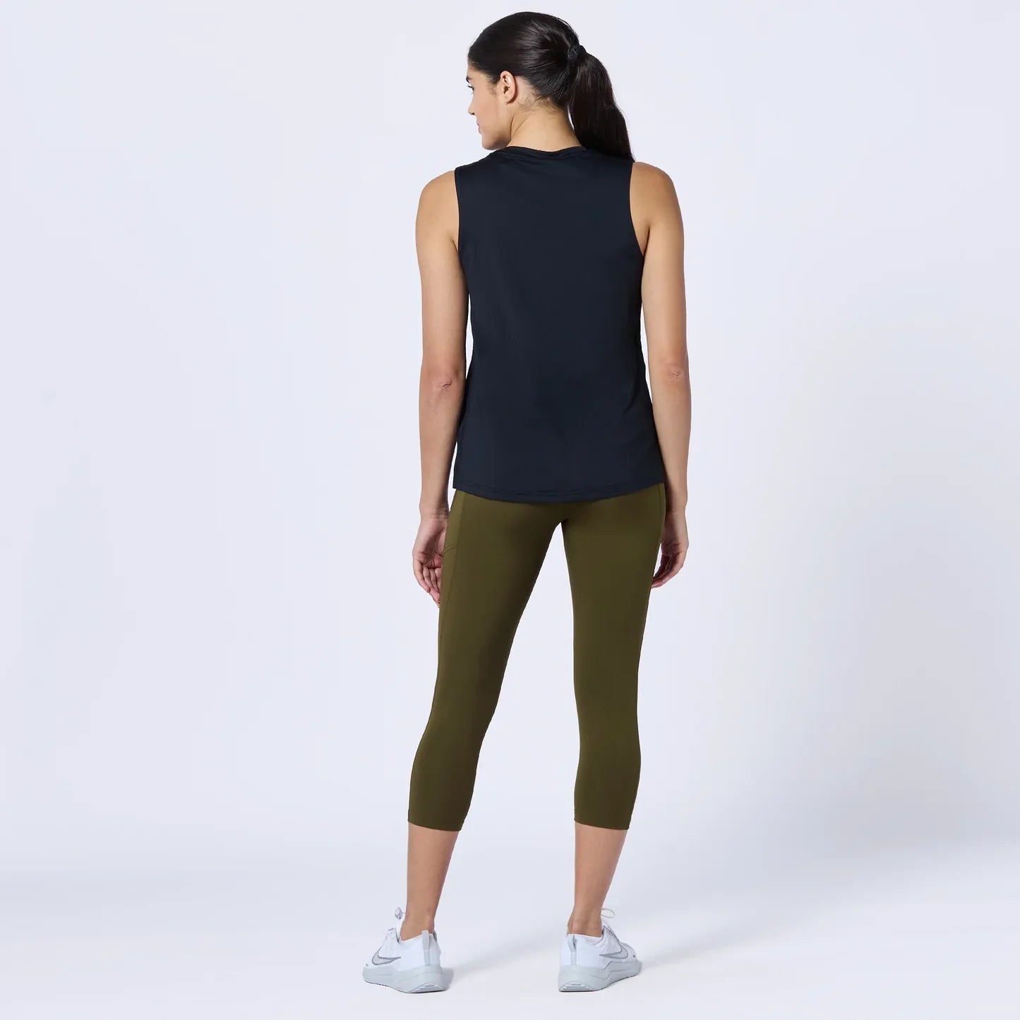 Womens Essential Crew Tank