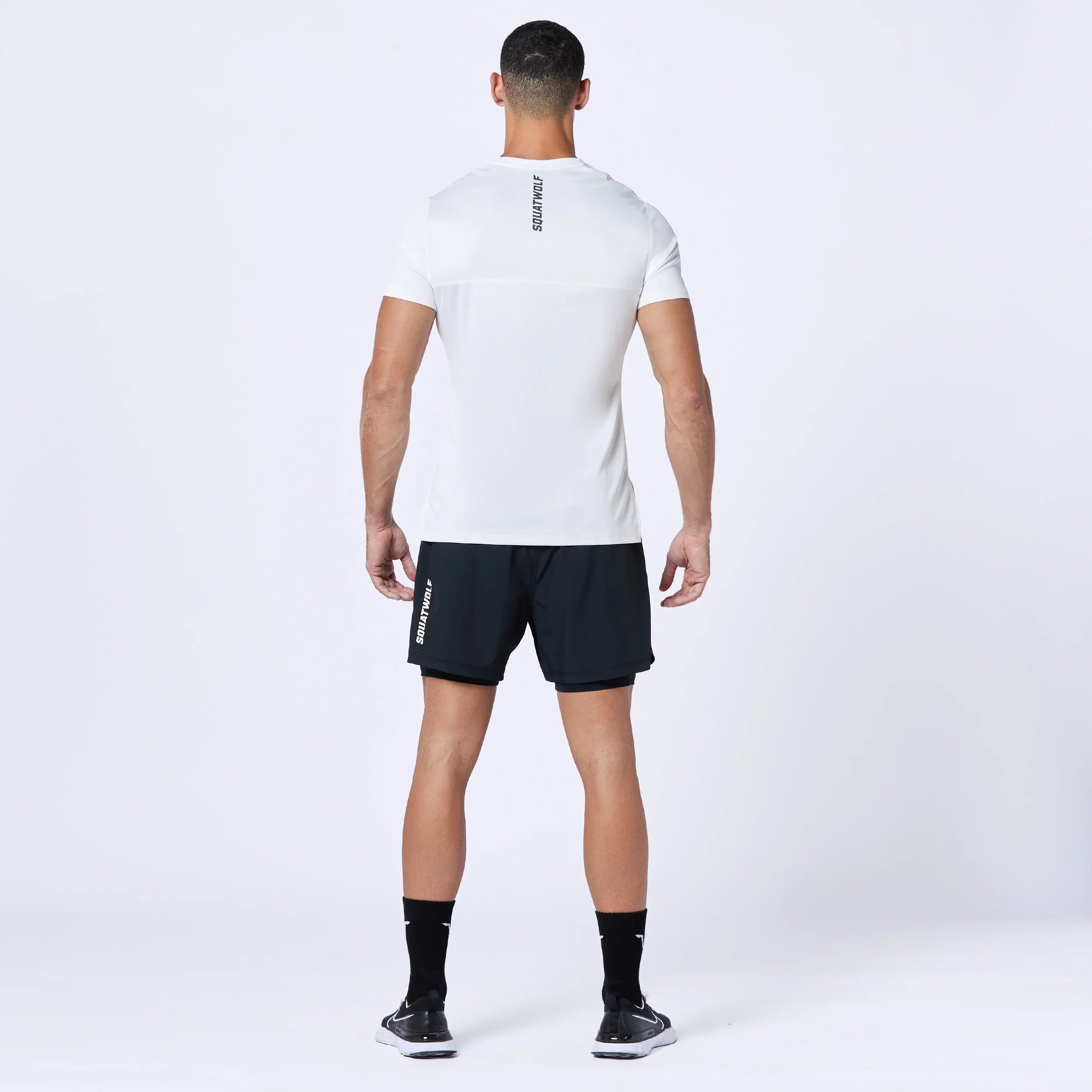 Mens Essential Contrast Tee
