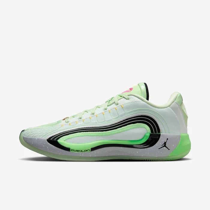 Mens Luka 4 Navigator Basketball Shoe