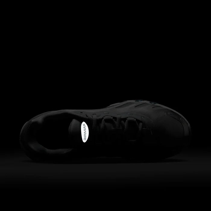 Womens Air Max DN 8 Shoe