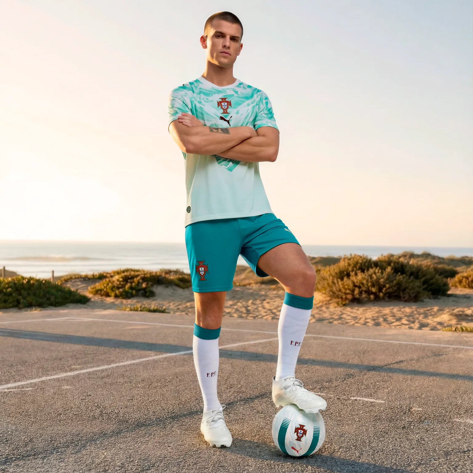 Mens Portugal FPF Home 25/26 Replica Shorts
