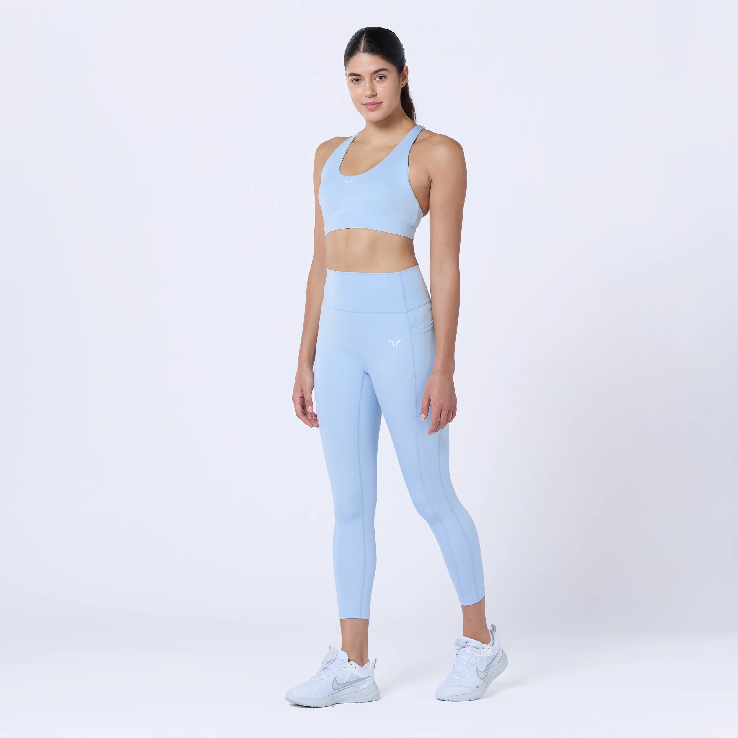 Womens Essential Act Sleek 24" Leggings