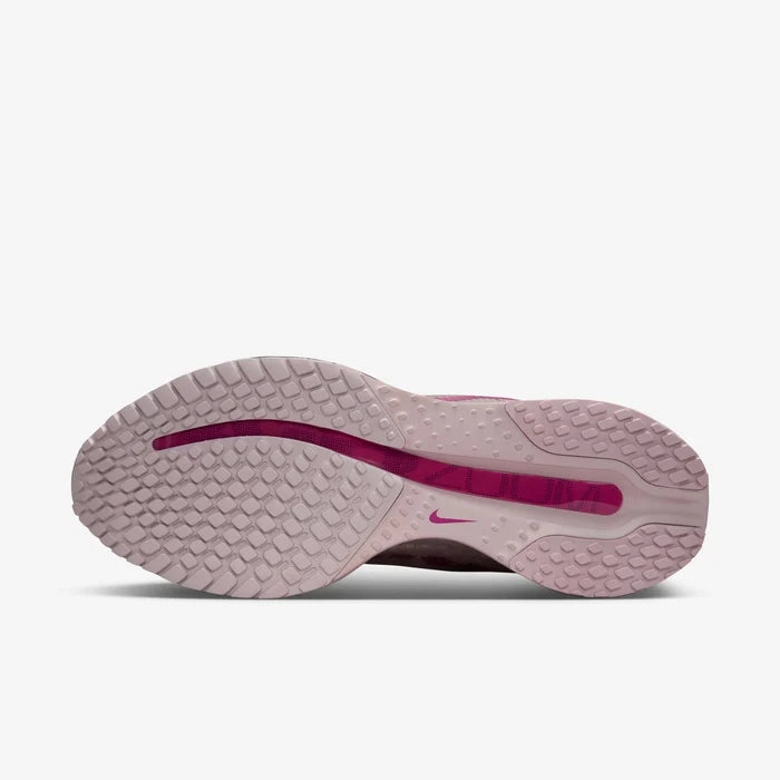 Womens Pegasus Premium Running Shoe