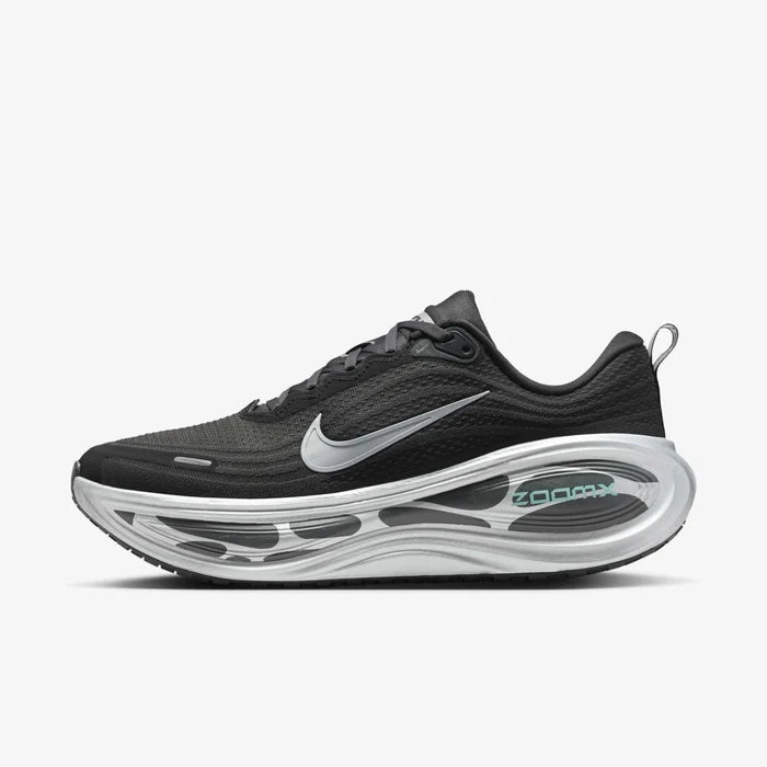 Mens Vomero Plus Running Shoe