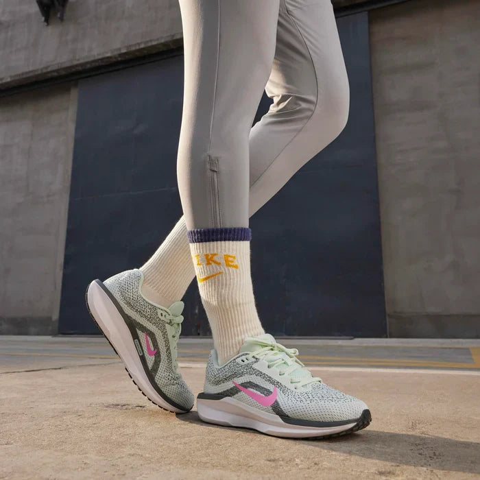 Womens Air Winflo Running Shoe