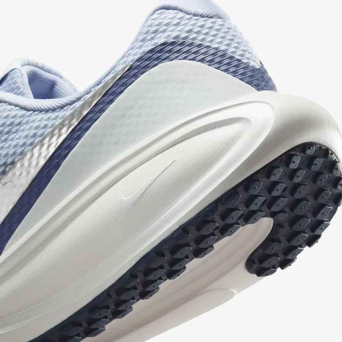 Womens Revolution 8 Running Shoe