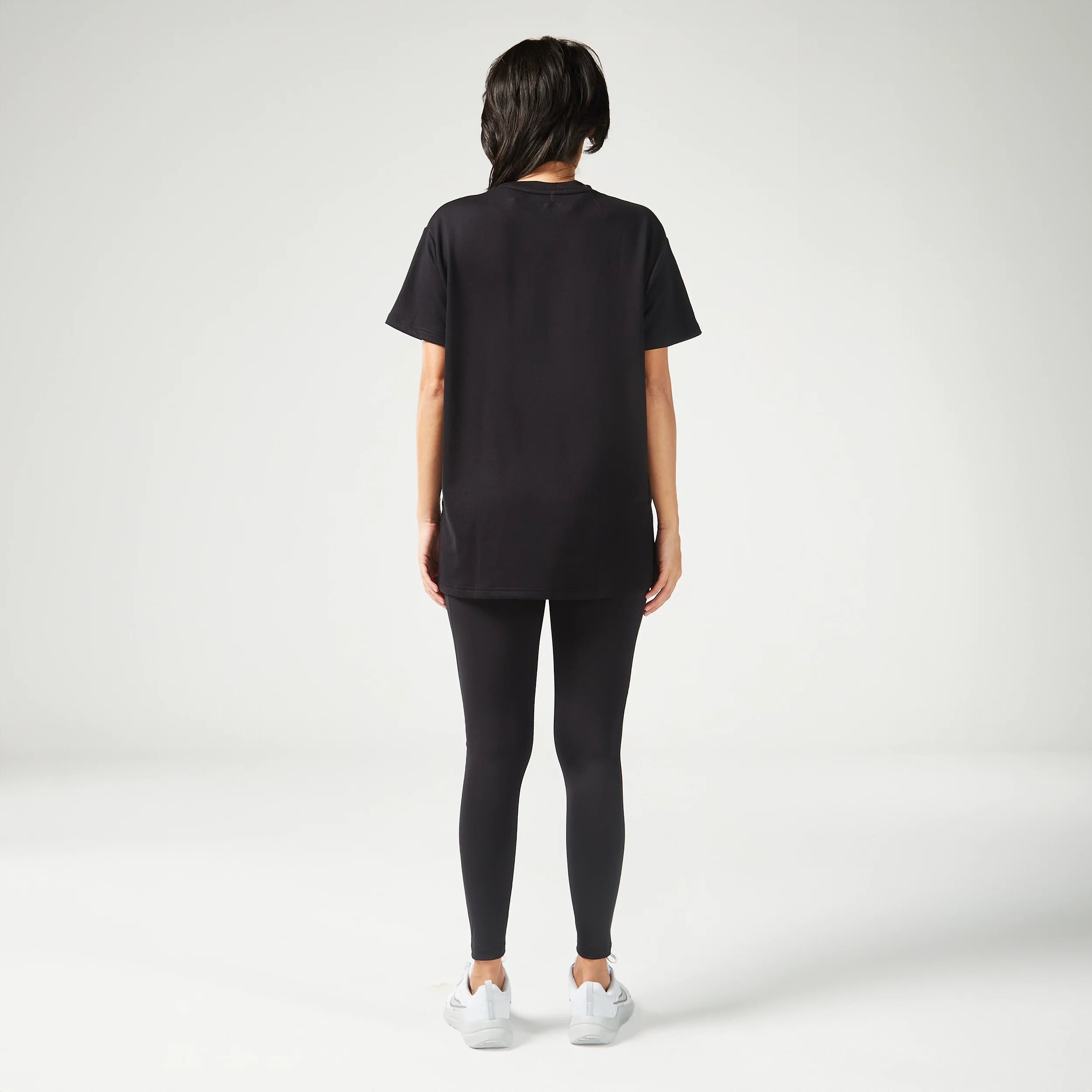 Womens Essential Longline Oversized Tee-Black