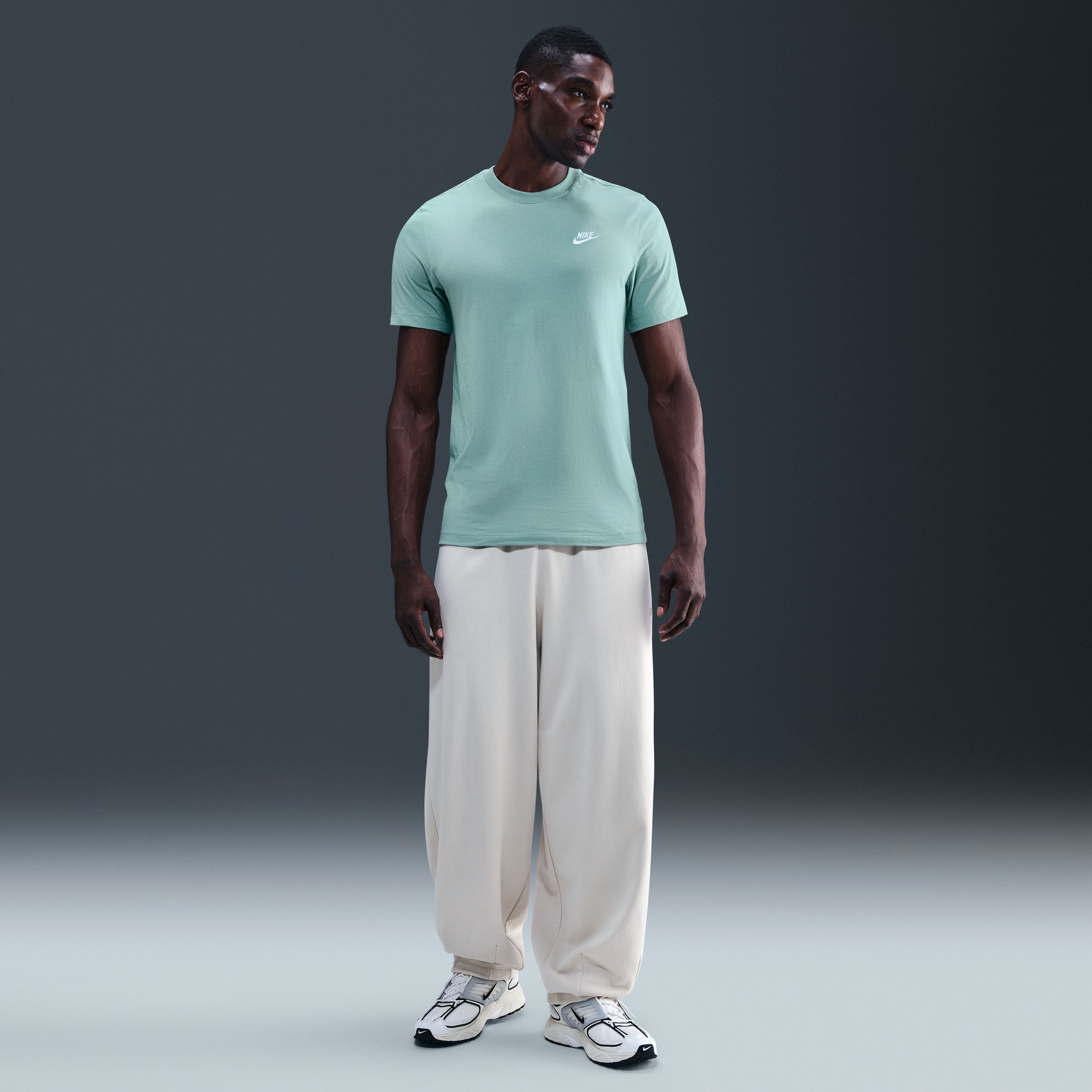 Mens Sportswear Club Short Sleeve T-Shirt