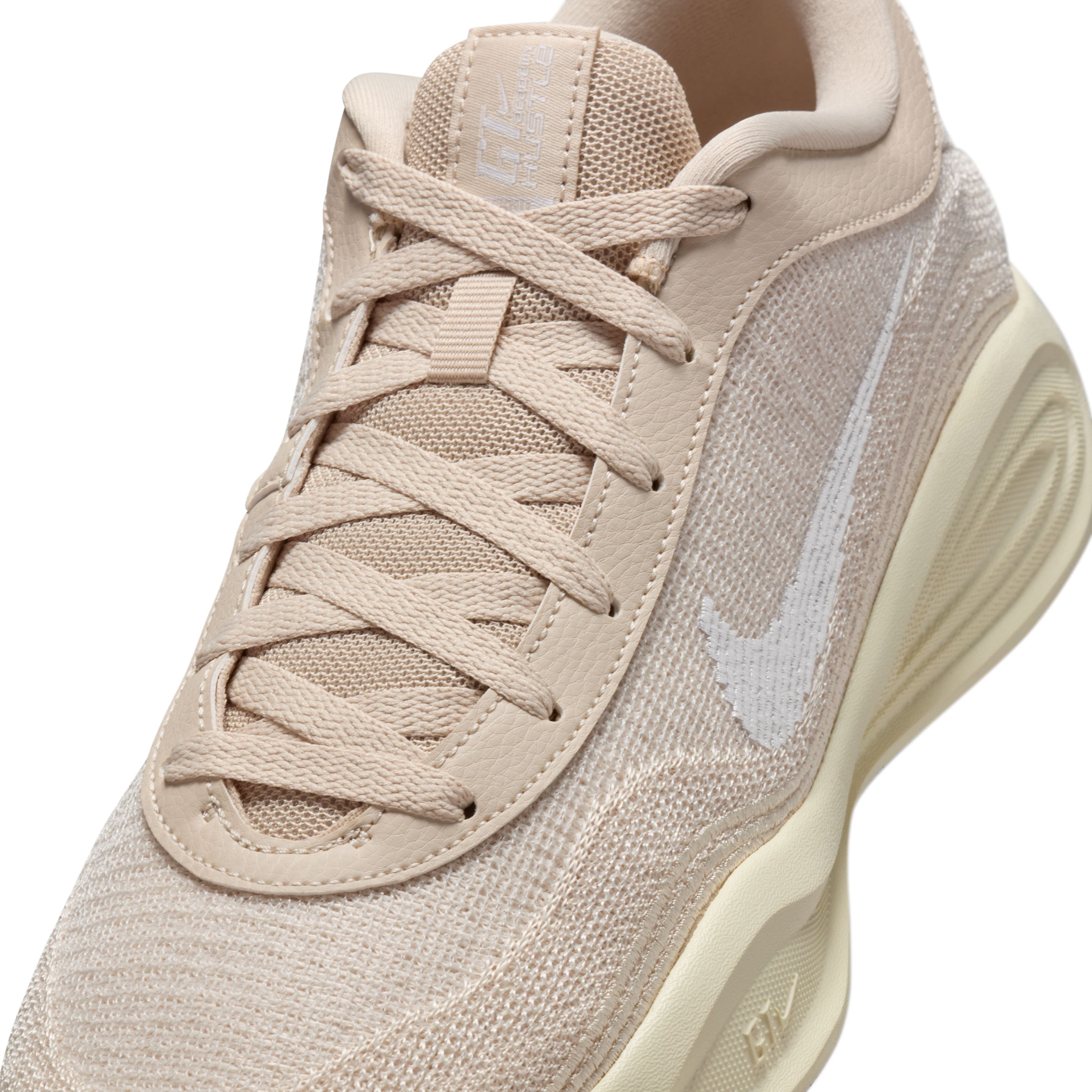 Mens G.T. Hustle Academy Basketball Shoe