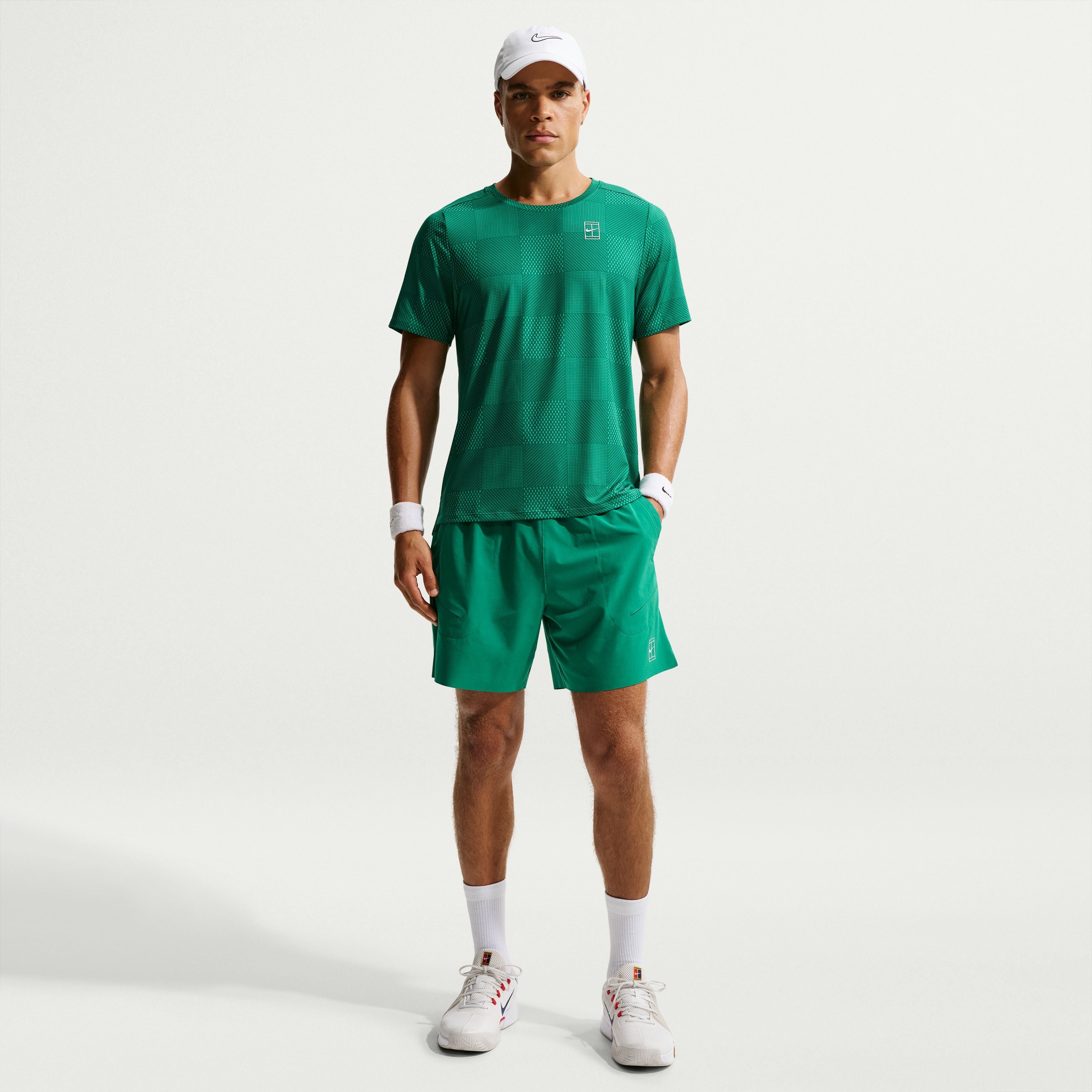 Mens Dri-Fit Advantage 7 inch Short