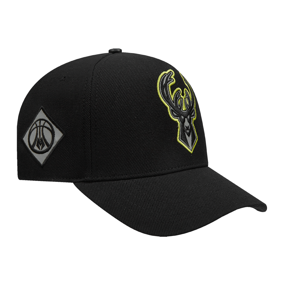Mens Milwaukee Bucks Hi-Vis Snapback Cap
