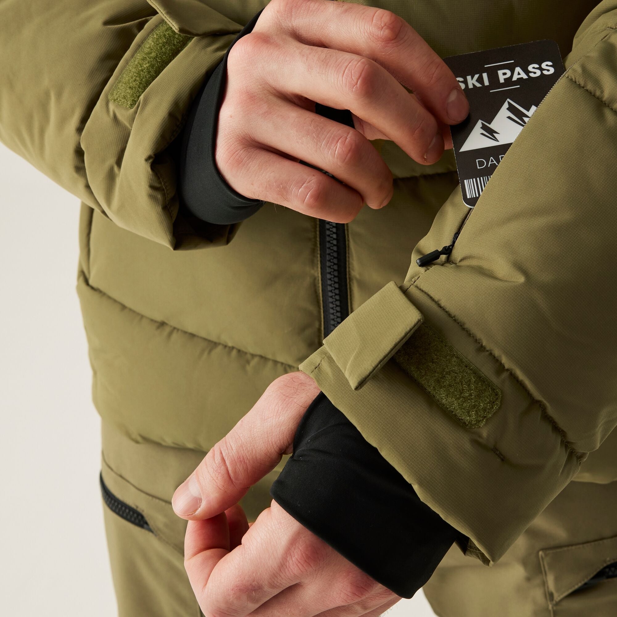 Mens Camber Waterproof Padded Ski Jacket