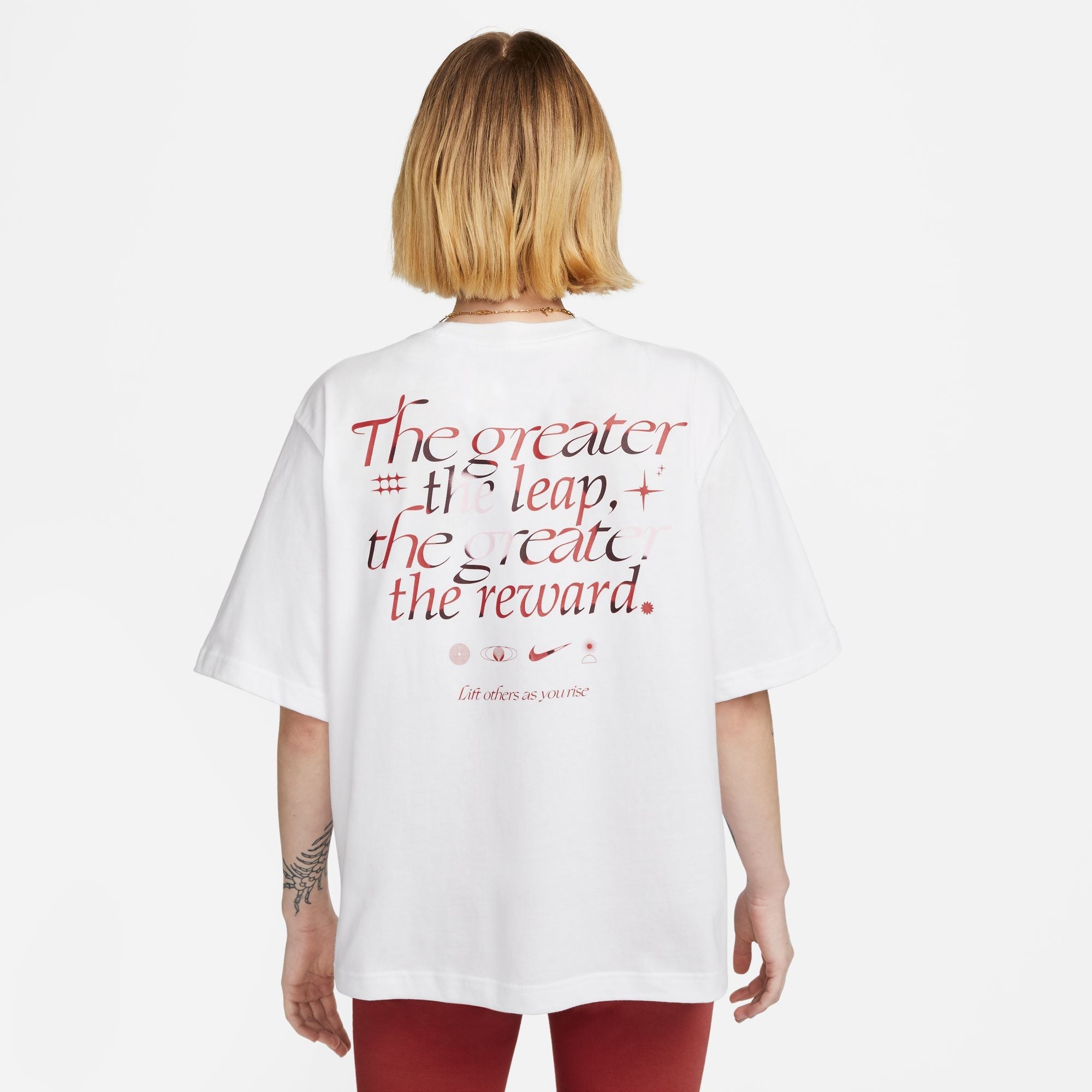 Womens Oversized Graphic Logo Short Sleeve T-Shirt