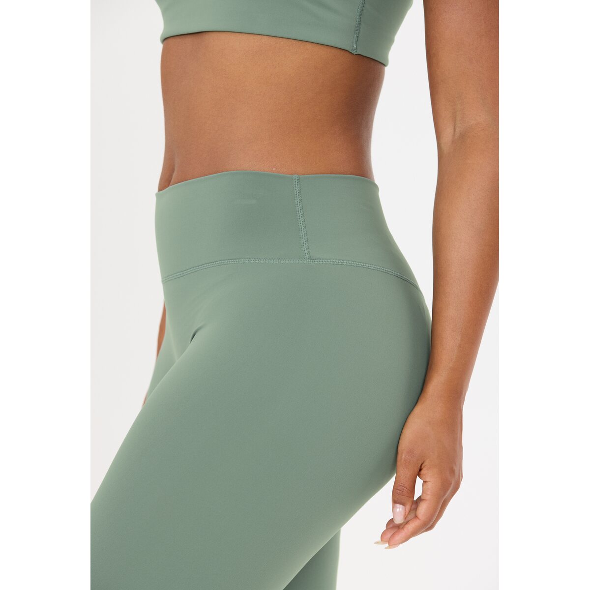 Womens Yoga Emarri Tight