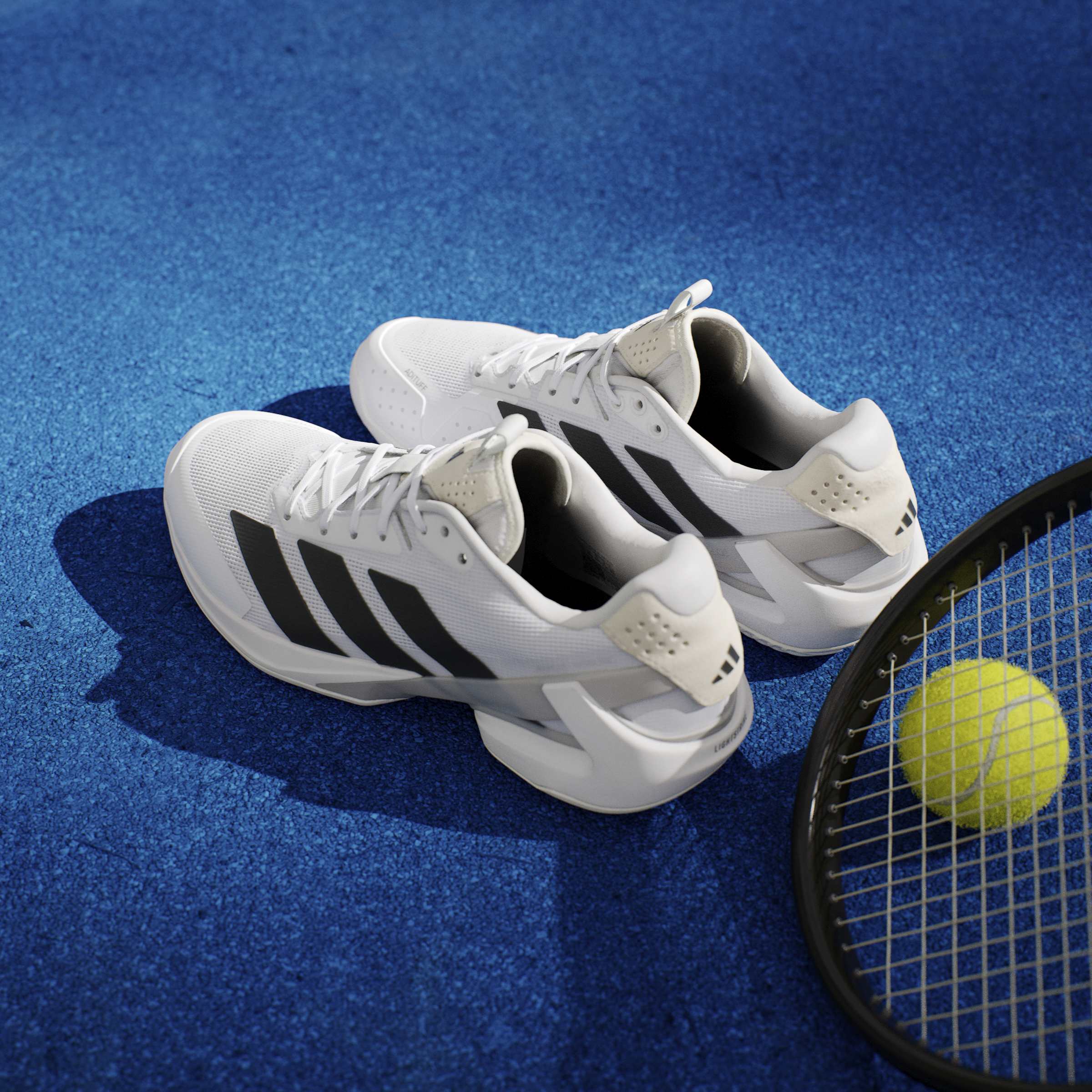 Mens Ubersonic 5 Tennis Shoe