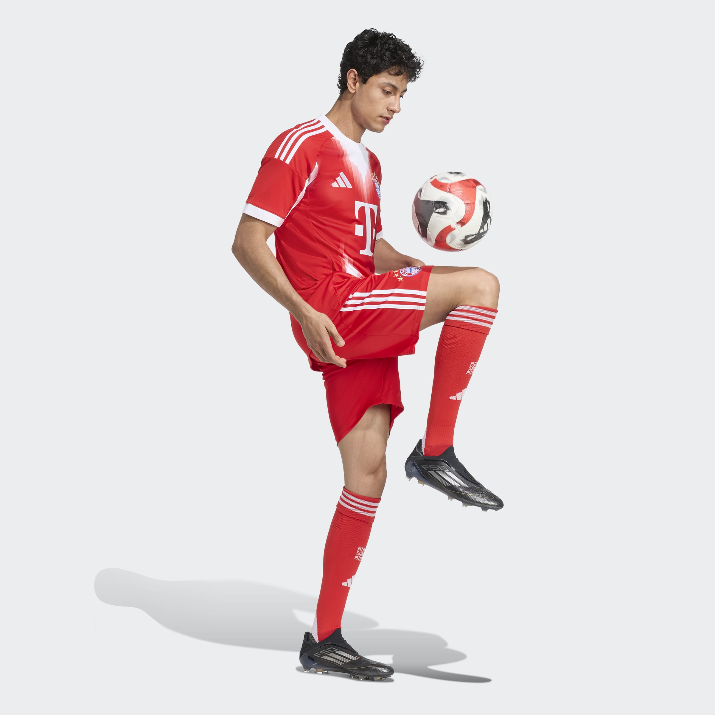 Mens FC Bayern Munich Home 25/26 Replica Short