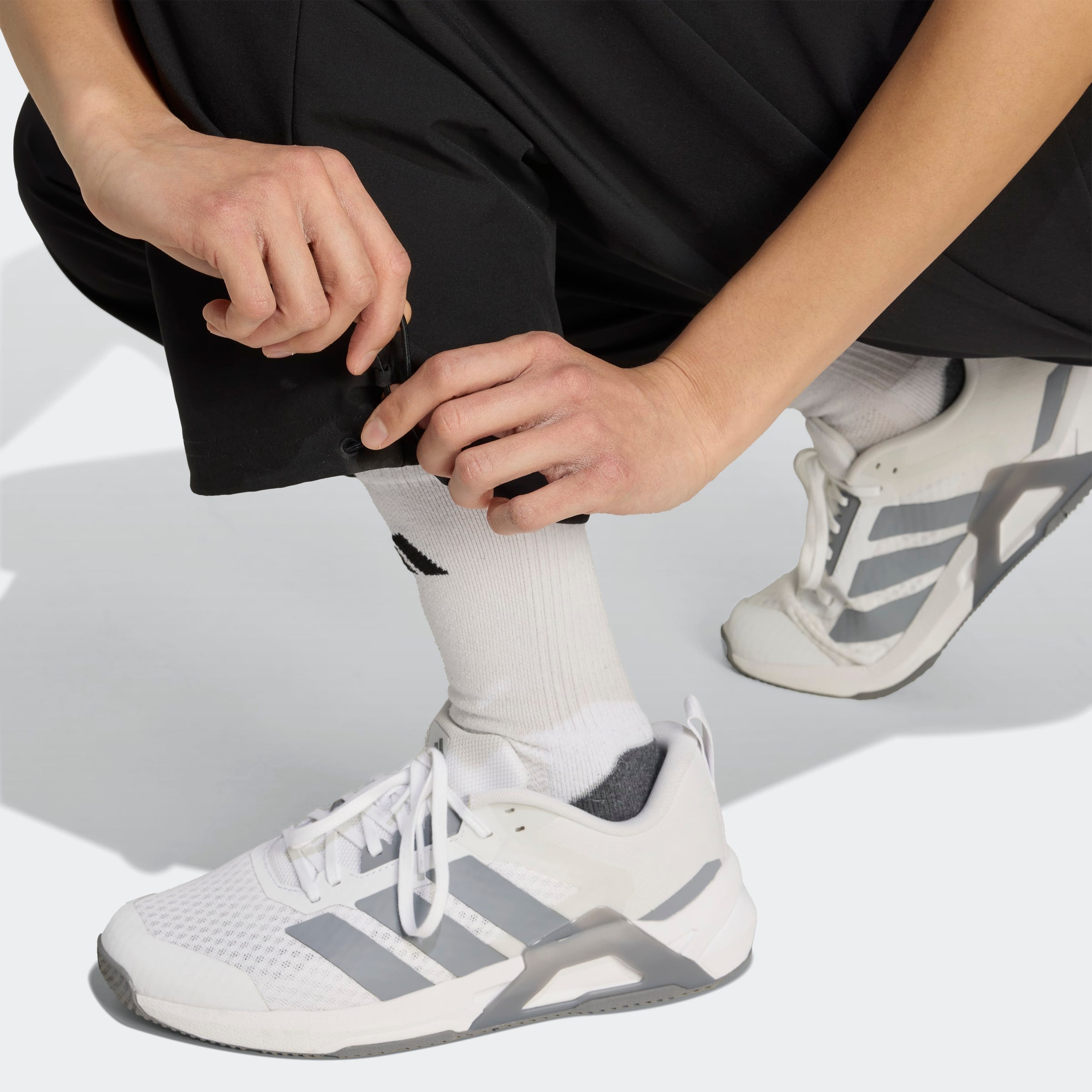 Womens Workout Essentials Woven Training Pants