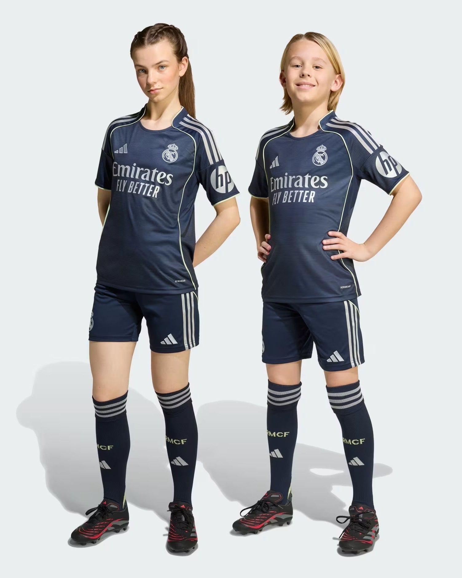Junior Real Madrid Away 25/26 Replica Jersey