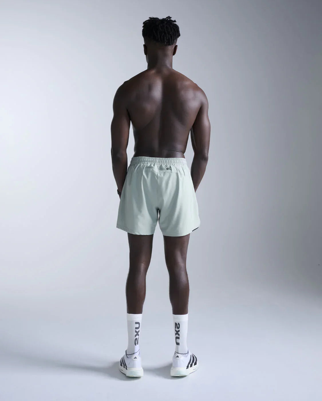 Mens Aero 5 Inch Short