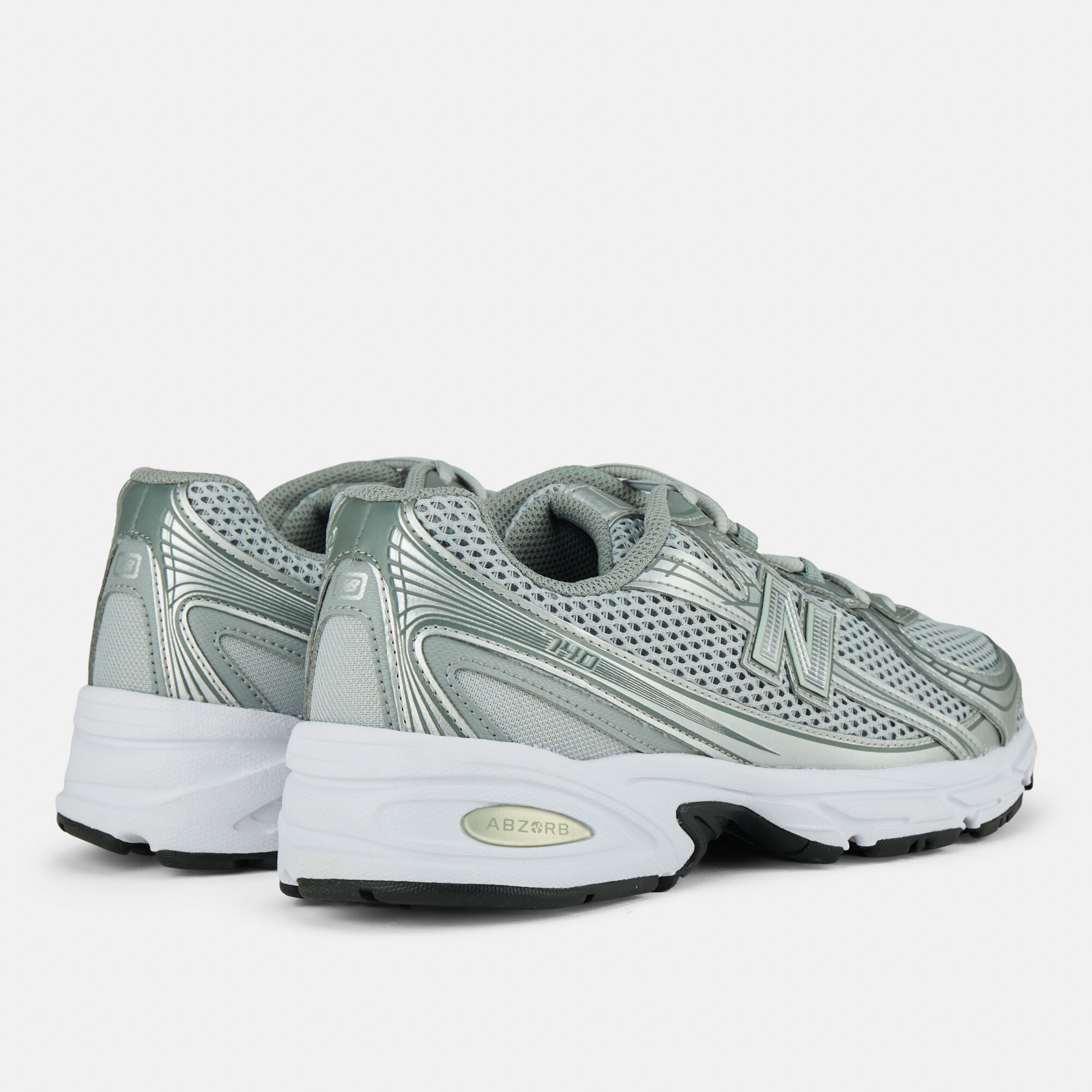 Mens 740 Shoe