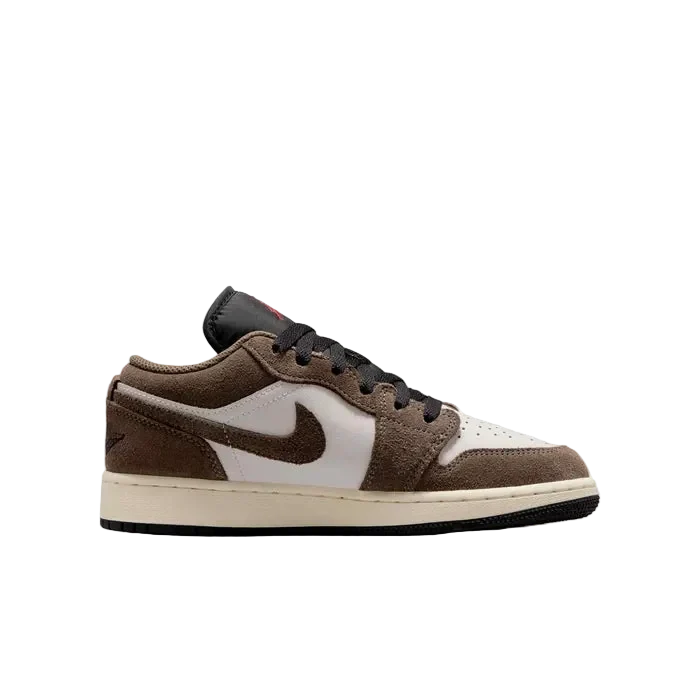 Junior Jordan 1 Low Shoe