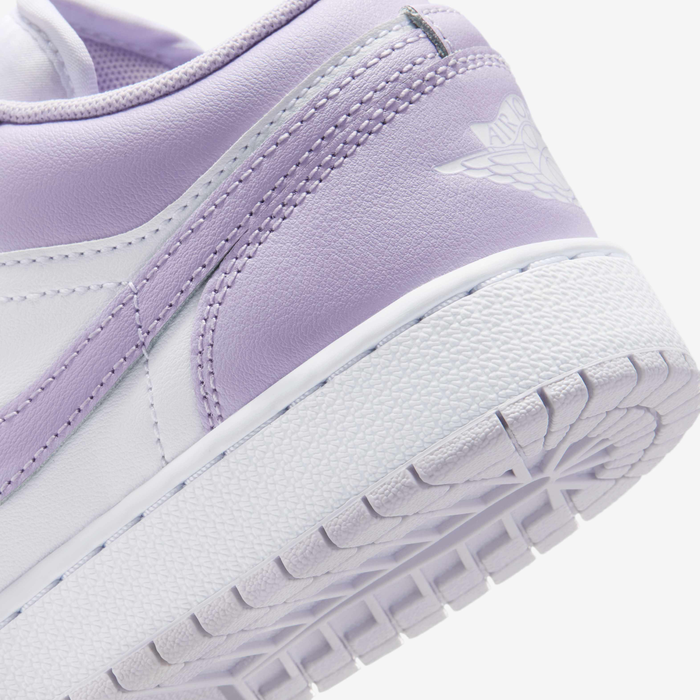 Junior Jordan 1 Low Shoe