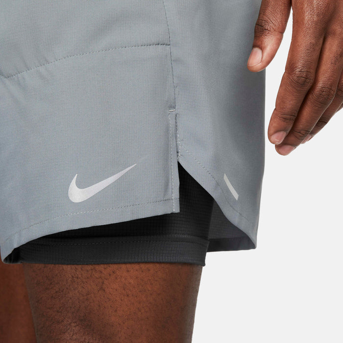 Mens Stride 7 Inch 2 in 1 Short